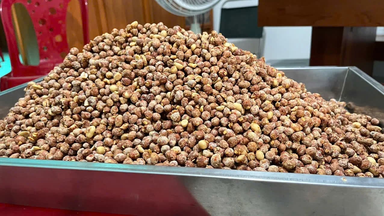 Đậu phụng tỏi ớt